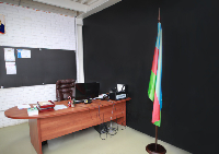 Кабинетный флагшток деревянный с основанием Блин эконом (бук) 1 шток 2,2 м Кабинетный флагшток деревянный с основанием Блин эконом (бук) 1 шток 2,2 м